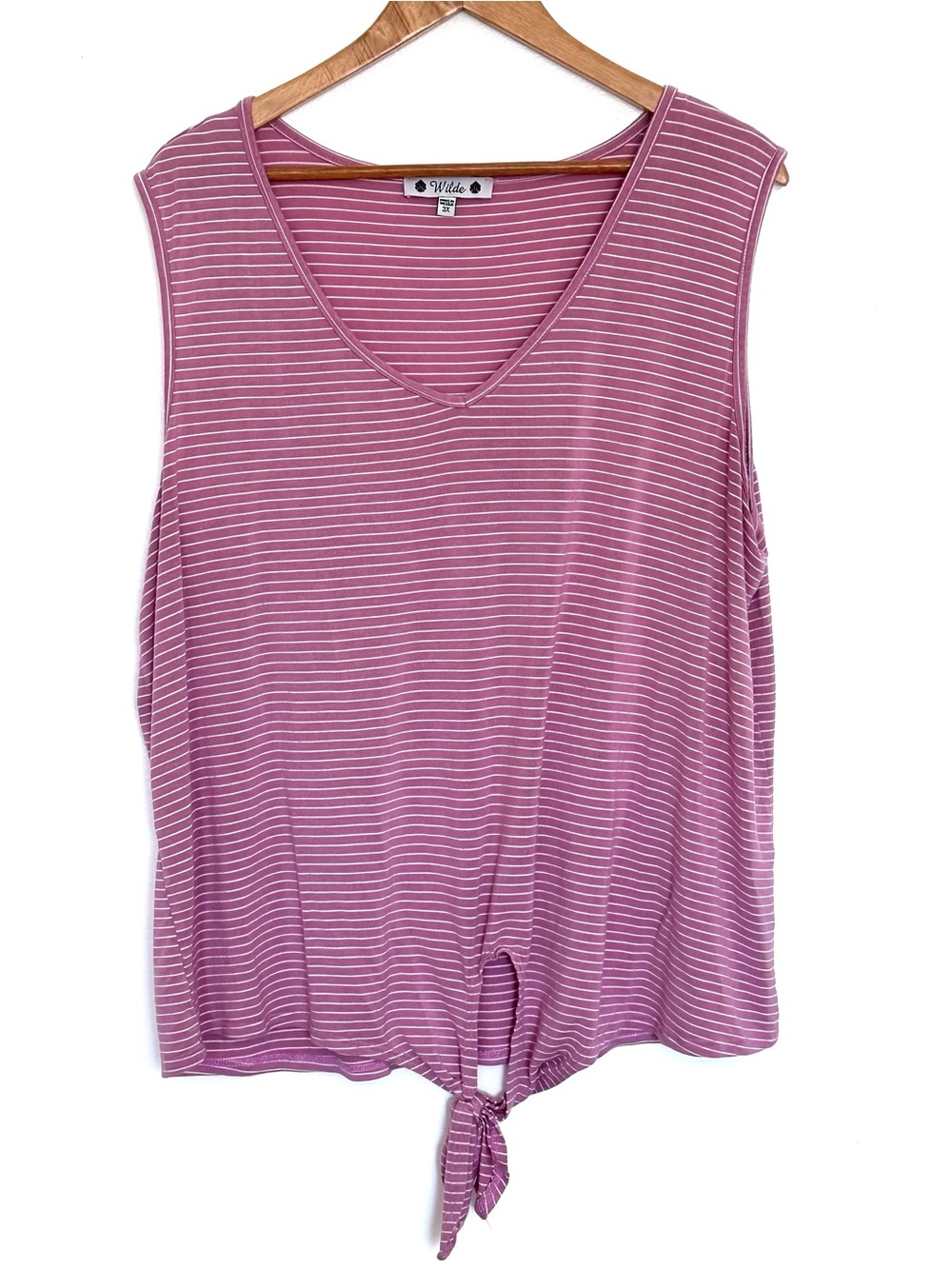 Wilde Plus Shirt Women’s 3X Pink White Striped Sleeveless Lightweight Top